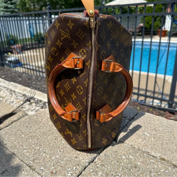 Louis Vuitton Monogram Speedy 30 Boston Handbag - Picture 7 of 12